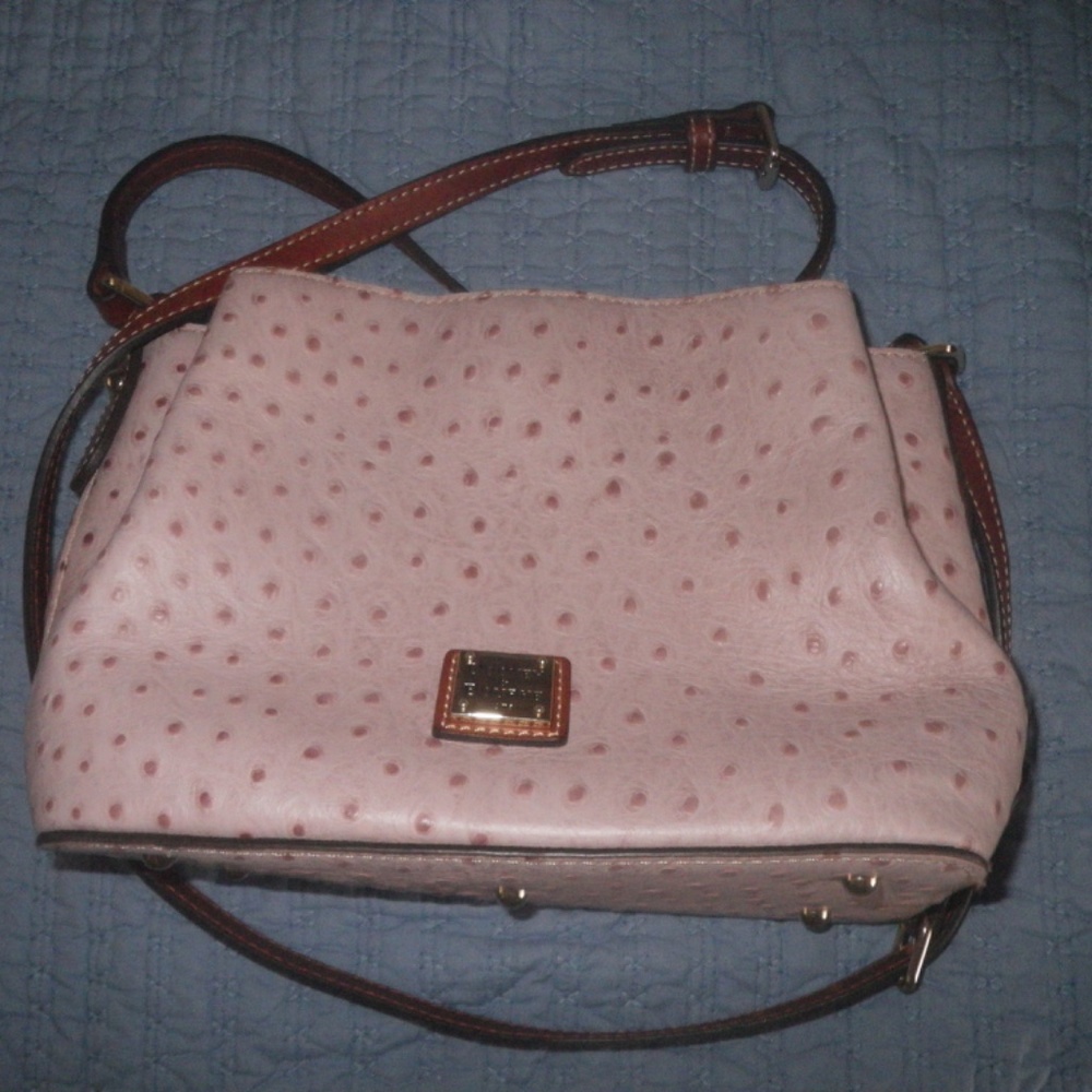 SALE   -   Dooney & Bourke Mini Barlow